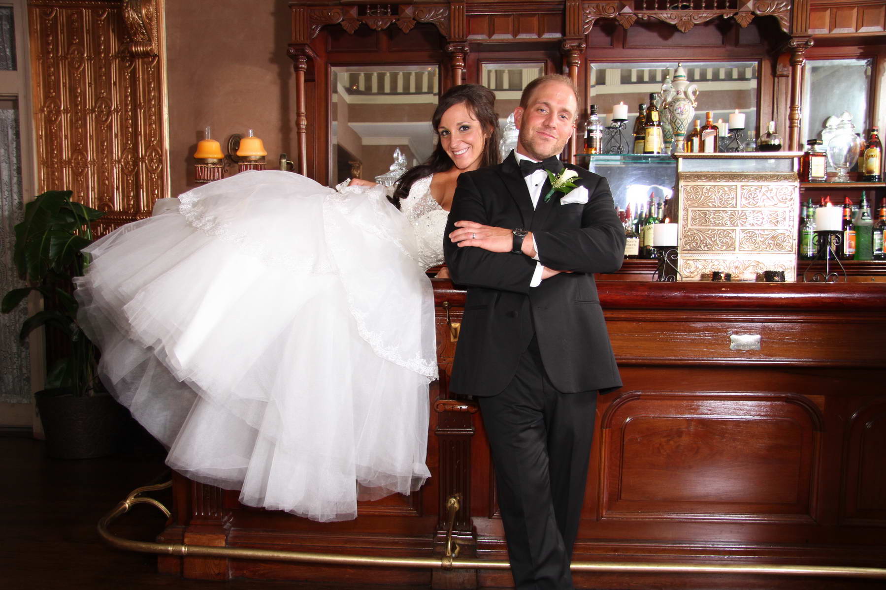 Newlyweds at Bar,Davids Country Inn