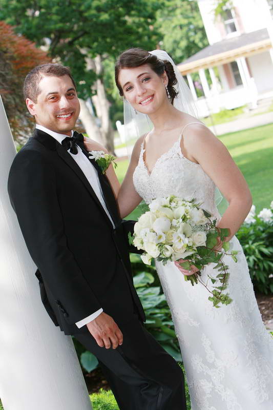 The Bride and Groom,Kathy Harris